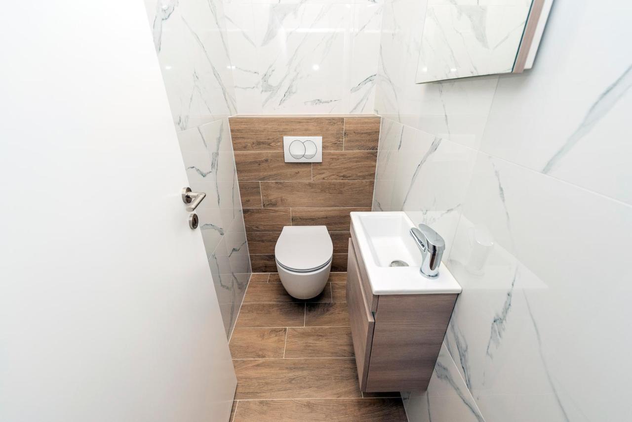 Villa Eni Apartments 2 Mandre Εξωτερικό φωτογραφία