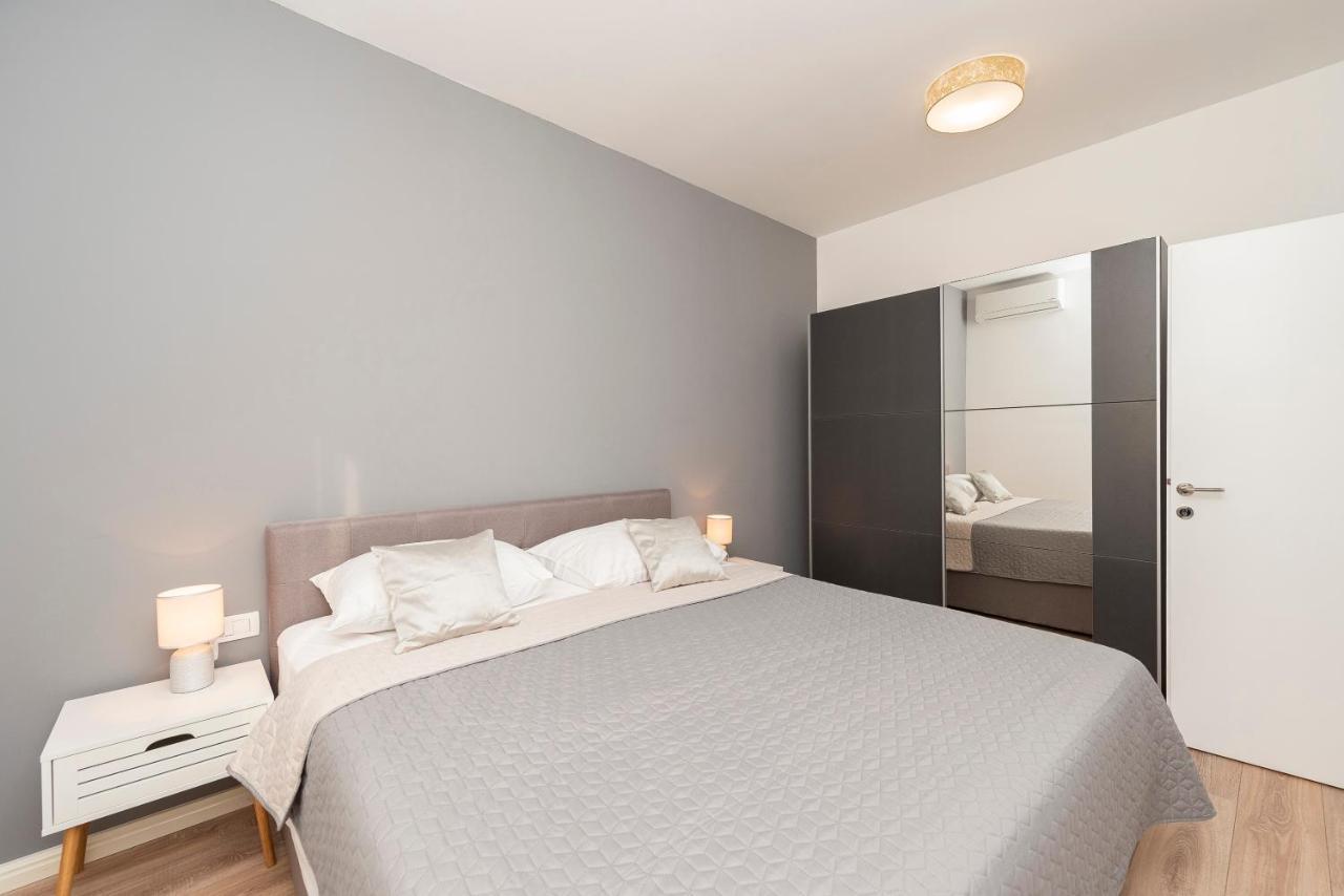 Villa Eni Apartments 2 Mandre Εξωτερικό φωτογραφία